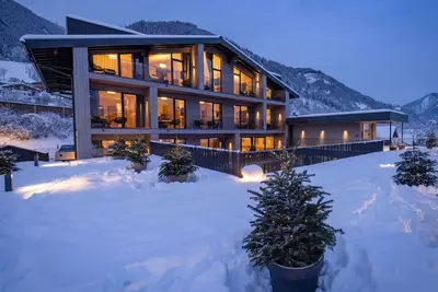 Image de Bel appartement pour 6 personnes avec piscine, Wifi, Tv, terrasse, animaux admis et parking