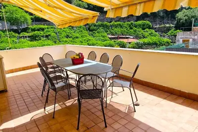 Image de Spacious Apartment on the Amalfi Coast, Italy