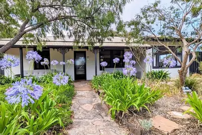 Image de 4 bedroom 2 Bathroom Aircon beach front Pet Friendly Kingscote /Brownlow\nwifi