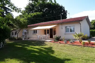 Image de Maison de plain pied de 110m², quartier résidentiel, à 500m centre ville