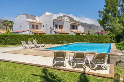 Image de Appartement de vacances \"Los Molinos\" avec vue sur la montagne, piscine, balcon et Wi-Fi.