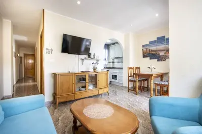 Image de An apartment with 2 bedrooms 350 meters from the sea and Del Cura beach!