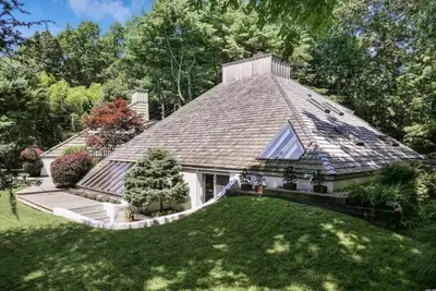 Image de Modern Home nestled in Bellport/Brookhaven Hamlet