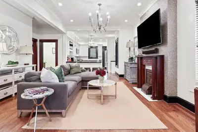 Image de Historic Mansion in Heart of Downtown Lexington