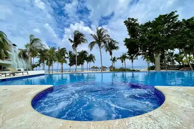 Image de Caribbean Escape, Spacious 2 Bdrm Condo, Private Lap Pool