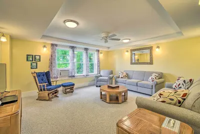 Image de Charming Stanley Home w/ Yard, 7 Mi to Seneca Lake
