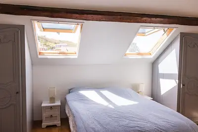 Image de Maison de ville à 50 m de la plage avec vue mer