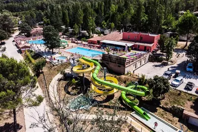 Image de Mobilheim Komfort 29m2/32m2 2 Schlafzimmer - ohne Klimaanlage 6 Personen