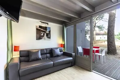 Image de Appartement Classique Duplex 1 Chambre 6 Personnes Coin nuit Terrasse Pinède