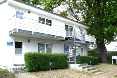 Image de Centre, à 300m de la plage, connexion Wi-Fi, 2 chambres séparées, balcon