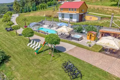 Image de Pool & Whirlpool Villa Art Three, Trebnje, Slovenia