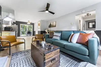 Image de Retro Countryside Cabin | Cozy Upstate Ny Private Retreat!