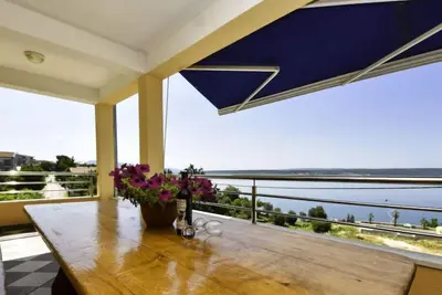Appartement Tanja by Interhome