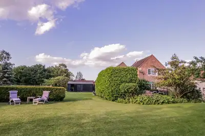 Image de Little Pontus, pet friendly, with pool in Challock