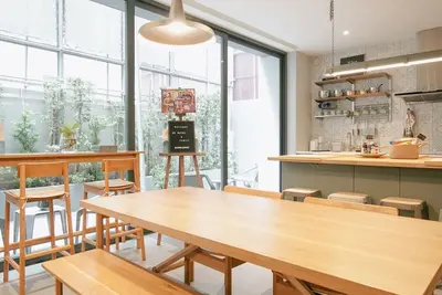 Image de Walkable to Paragon - Vacation home - Humble abode