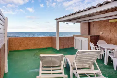 Image de Maison de vacances \"Las Sales Duplex\" avec vue sur la mer, terrasse et Wi-Fi
