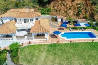Image de Villa Mirador de Valtocado avec vue sur la mer, piscine chauffée & Wi-Fi