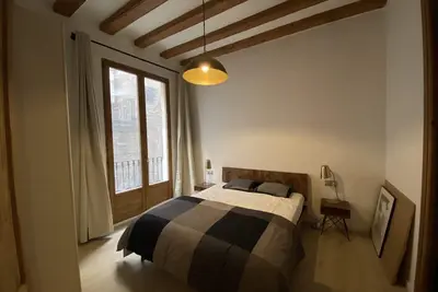 Image de Newly Renovated 3 Bedroom Apartment for Rent in the Gothic Quarter