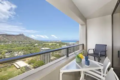 Image de Amazing Diamond Head View, Free Wi-Fi, Pool, Gym, and more!