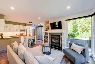 Image de D-Chalet 208 - Chalet pour 9 personnes près Mont-Sainte-Anne