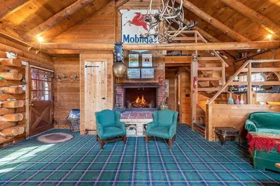 Image de True Vermont Log Cabin Home at Mount Snow
