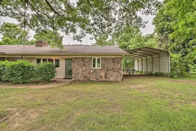 Image de Norfork Getaway: Walk in White River Access!