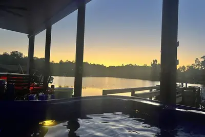 Image de Waterfront with private dock in Chapin! Optional pontoon rental!