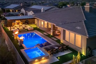 Image de Elegant Golf Course Retreat w/private Casita! Pool/Hot Tub*WiFi*Putting Green