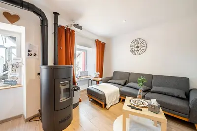 Image de Superbe maison vue lac proche Suisse & stations!