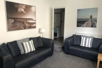 Image de 3b Duplex Apartment, parking, 10 min walk to Castle and City centre