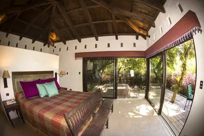Image de Spectacular family bungalow in \"Santo Domingo del Cerro\"