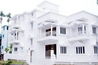 Image de Deluxe Ac Room w/ Balcony at Anamitra Guest House #3