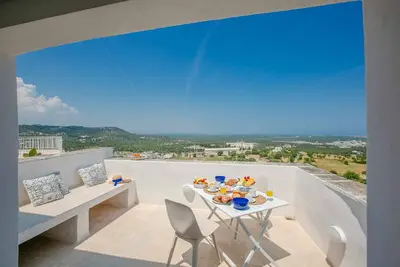 Image de For two couples - 2 doubles - 2 bathrooms with shower - sleeps 4 - wifi - Ac