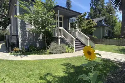 Image de Wine Country Home in the Heart of Napa
