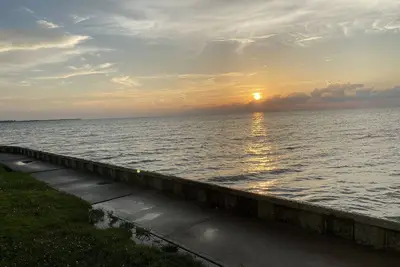 Image de Beautiful four seasons cottage at lighthouse cove