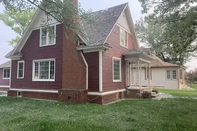Image de Turn of the Century Charm close to historic downtown Miles City!
