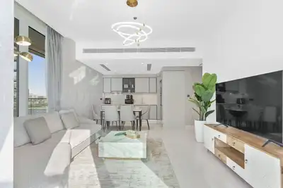 Image de Ebf- Sunrise Bay 2 1004 · Tropical Home w/Private Beach in Emaar Beachfront