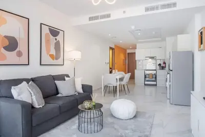 Image de Binghatti Millenium 1703 Business Bay · Lively pop apartment on the Business Bay Canal