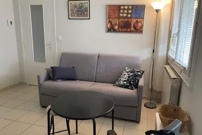 Image de Appartement pieds dans l'eau à Royan avec jardin et équipements complets