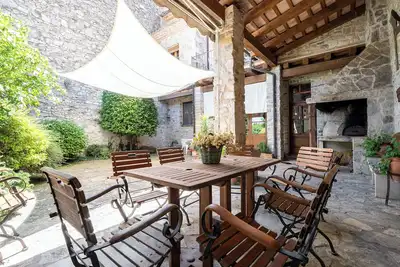 Image de Appartement 'El Clos 1' avec vue sur la montagne, terrasse privée et Wi-Fi