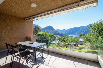 Appartement open space avec vue lac (Panoramic Studio)