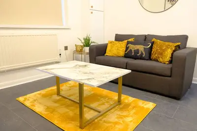 Image de K Suites - Modern 1 bed Apt w/ Free parking