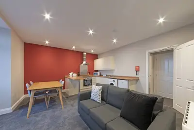 Image de K Suites - Modern Waterside  Apt w/ Free parking