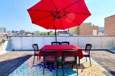 Image de 2BRs Private Roof Skylight, Queens Center 25 Minutes to Manhattan
