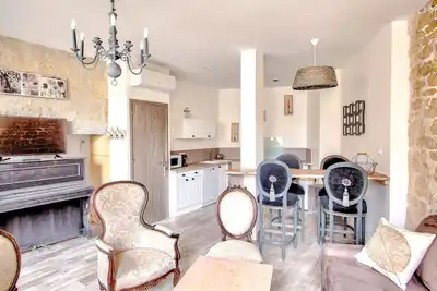 Image de ⚘ Superbe T2 de standing ⚘ pour 4 personnes