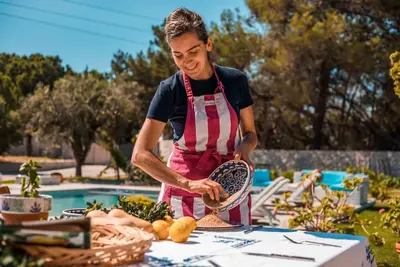 Image de Welcome to our Warm and Welcoming Home - Perfect for Family and Friends!