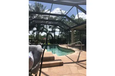 Image de Artist/Writer Retreat - Private Suite