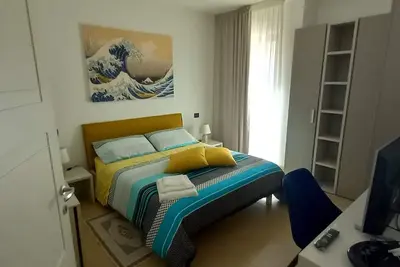 Appartement avec terrasse à quelques pas de la mer.