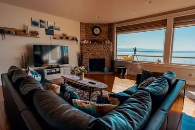 Image de Stunning House with Views of Puget Sound! Ideal for Family Reunions