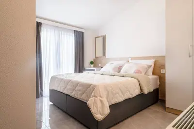 Image de Apartments Knežević - Studio Apartment with Balcony and Sea View 27